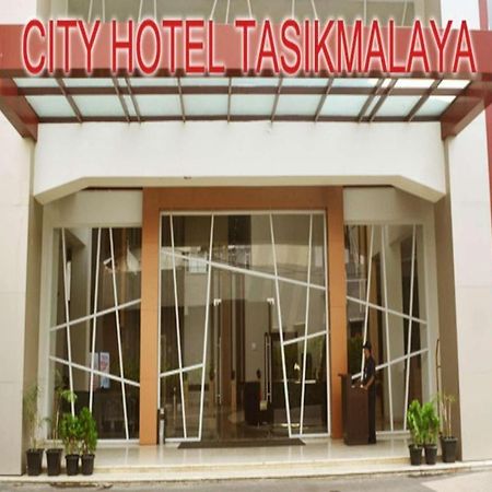 City Hotel Tasikmalaya Exterior photo